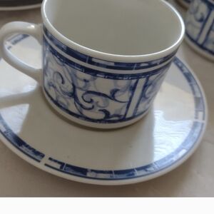Oneida Breton Blue 2 flat cups and 2 saucers plates